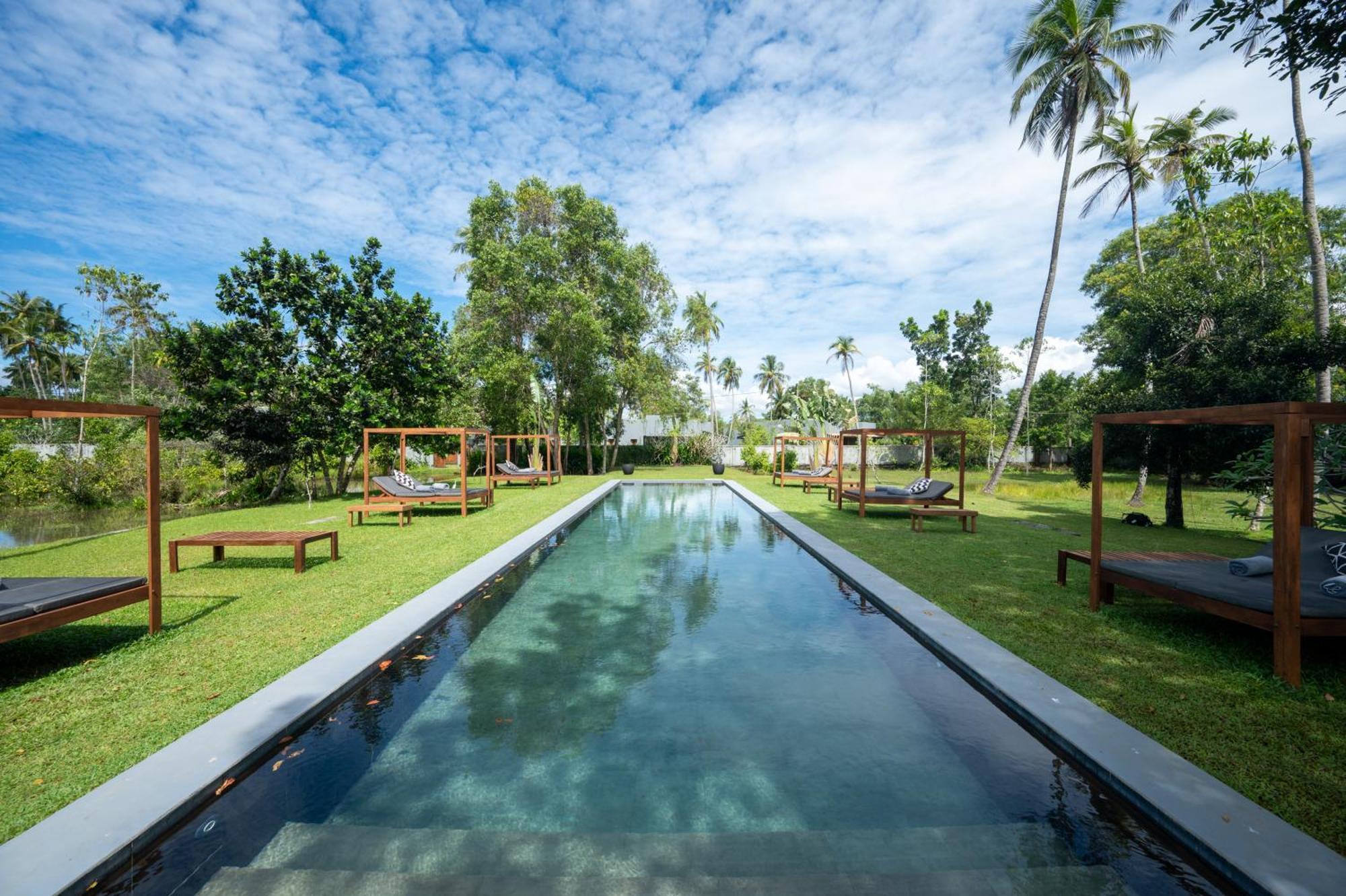 Bussa Wirdana Resort & Spa מראה חיצוני תמונה